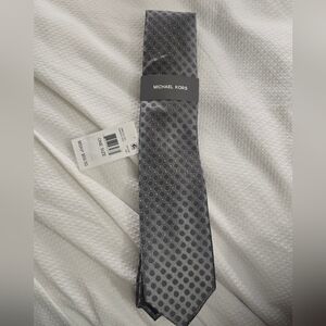 Michael Kors Anasco Dot Tie Silver 040 NWT Silk Blend